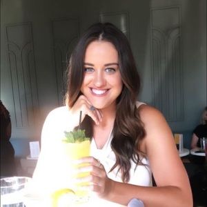 Meet your Posher, Caileigh